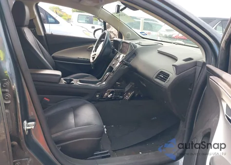 2013 Chevrolet Volt из США, поврежденный, VIN 1G1RB6E47DU145589